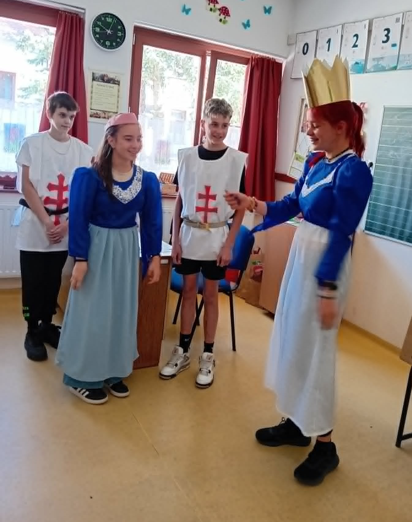 JÁKI TÖRTÉNELEM VERSENY